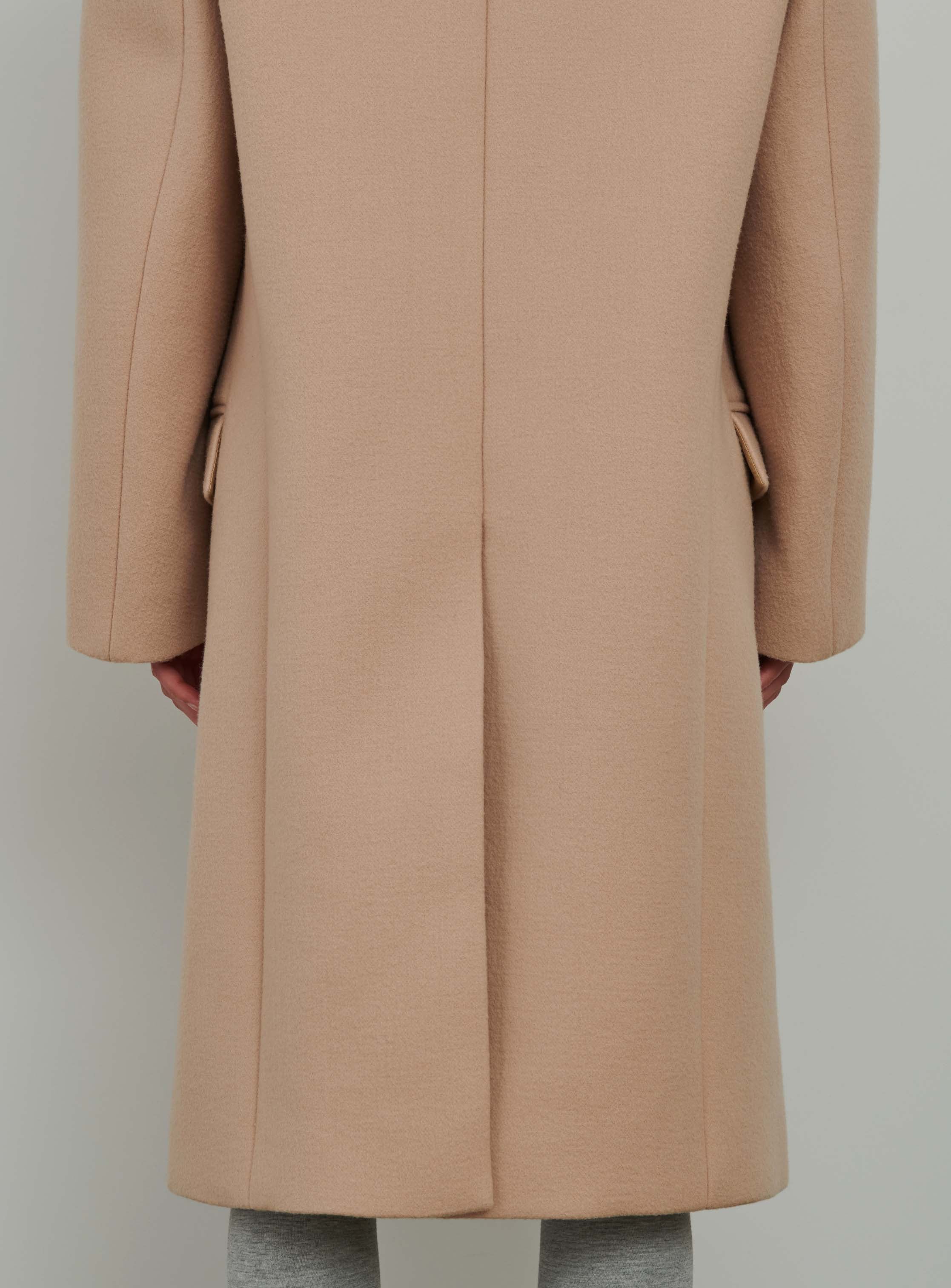 HB Coat - Image 8