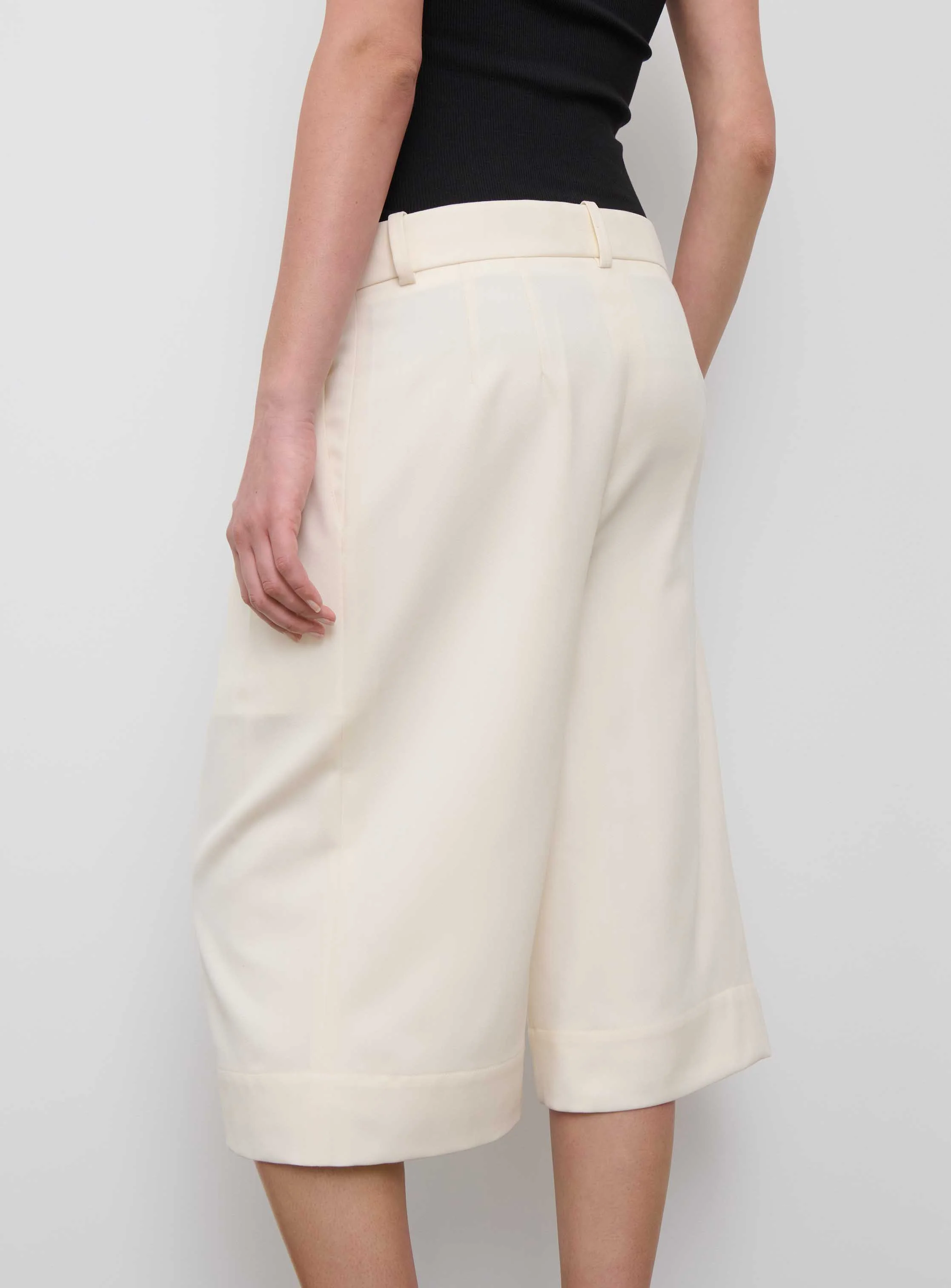 Low Rise Short - Image 7