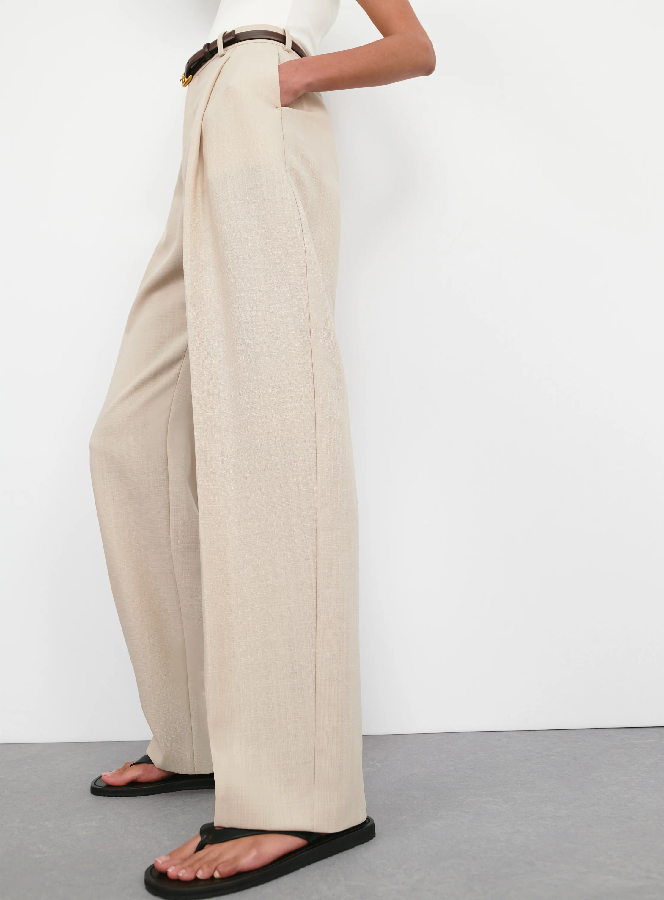 Light Mid Rise Trouser - Image 5
