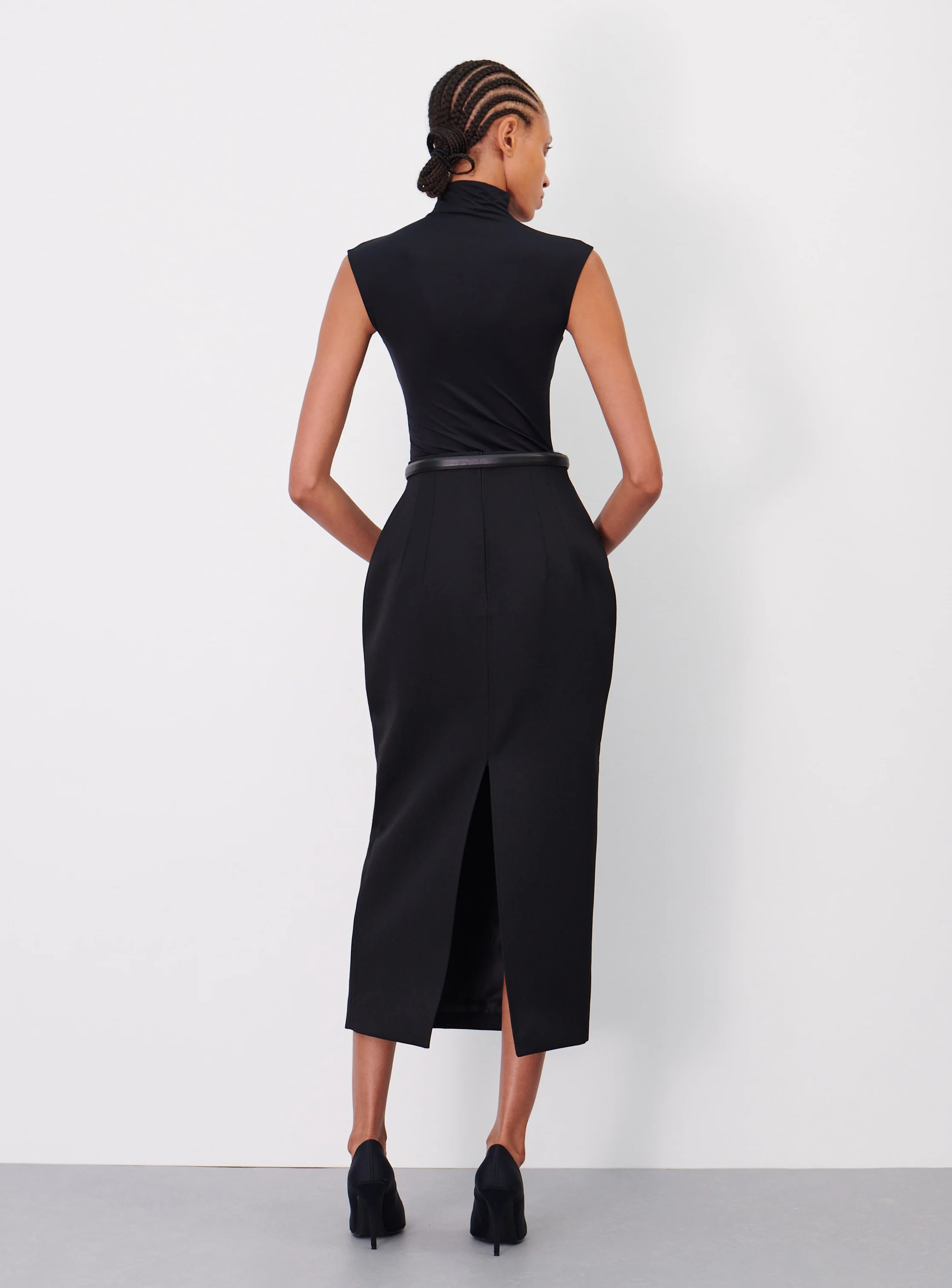 RHW Sculpted Skirt - Image 8
