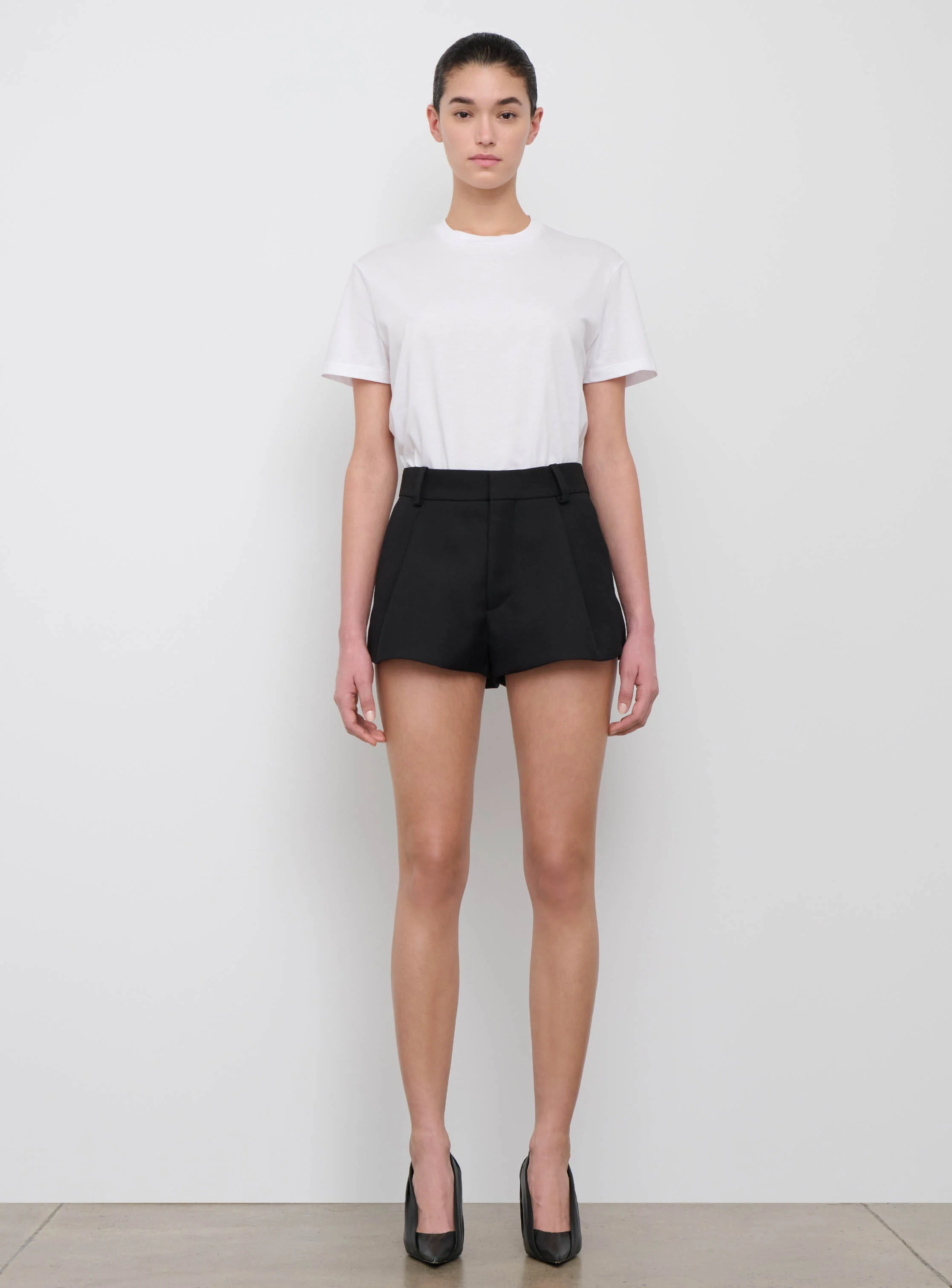 Tailored Short - Image 4